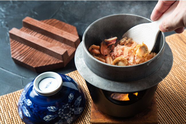 いかめし風「イカ・カニ・ホタテの釜めし」 いかめし風「イカ・カニ・ホタテの釜めし」