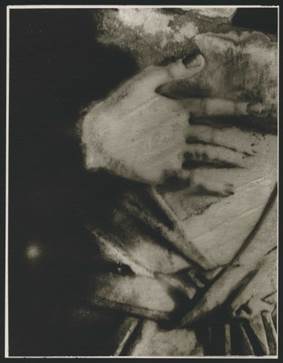 La main gelée, 2000 © Sarah Moon