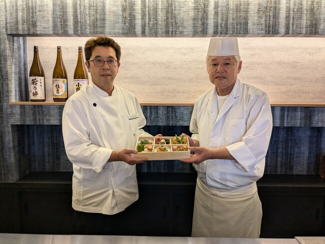 ※(右)タスパークホテル長井 総料理長 山口秀一氏／ (左)タスパークホテル長井 洋食料理長 片平卓也氏