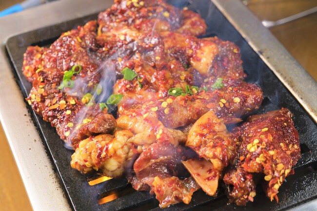 選べる辛さ！赤身・ホルモンのスタミナ焼き　1,680円（税込 1,848円）