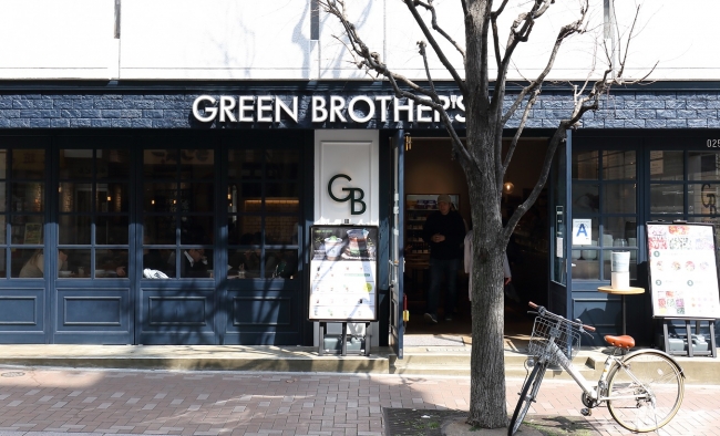 「GREEN BROTHSR 麻布十番店」外観