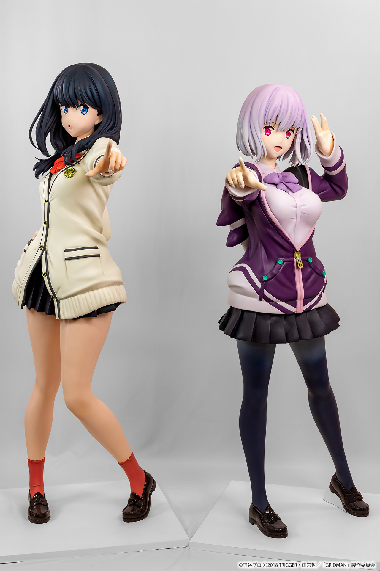 ヒューマンスケールフィギュア Ssss Gridman より 新条アカネ 宝多六花 を 等身大フィギュアメーカー Figurex より12月13日 金 18 00 予約開始いたします 株式会社ｂｆｕｌｌのプレスリリース