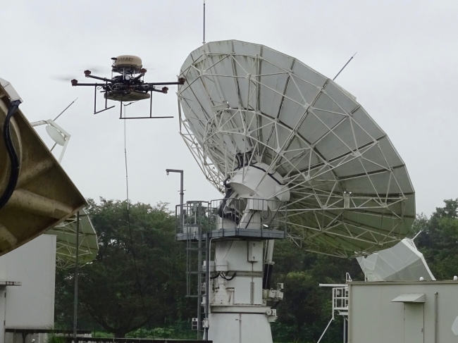 ドローンによる衛星通信試験