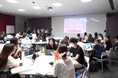 学生と創る”若者の出会い”。オミカレ×甲南大学（CUBE）産学連携プロジェクト。学生らによるZ世代婚活モデル発表
