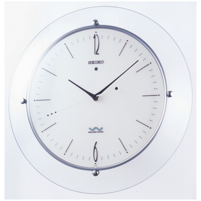 伝統の継承と進化～ クロック製造125周年を記念した掛時計２機種を発売 