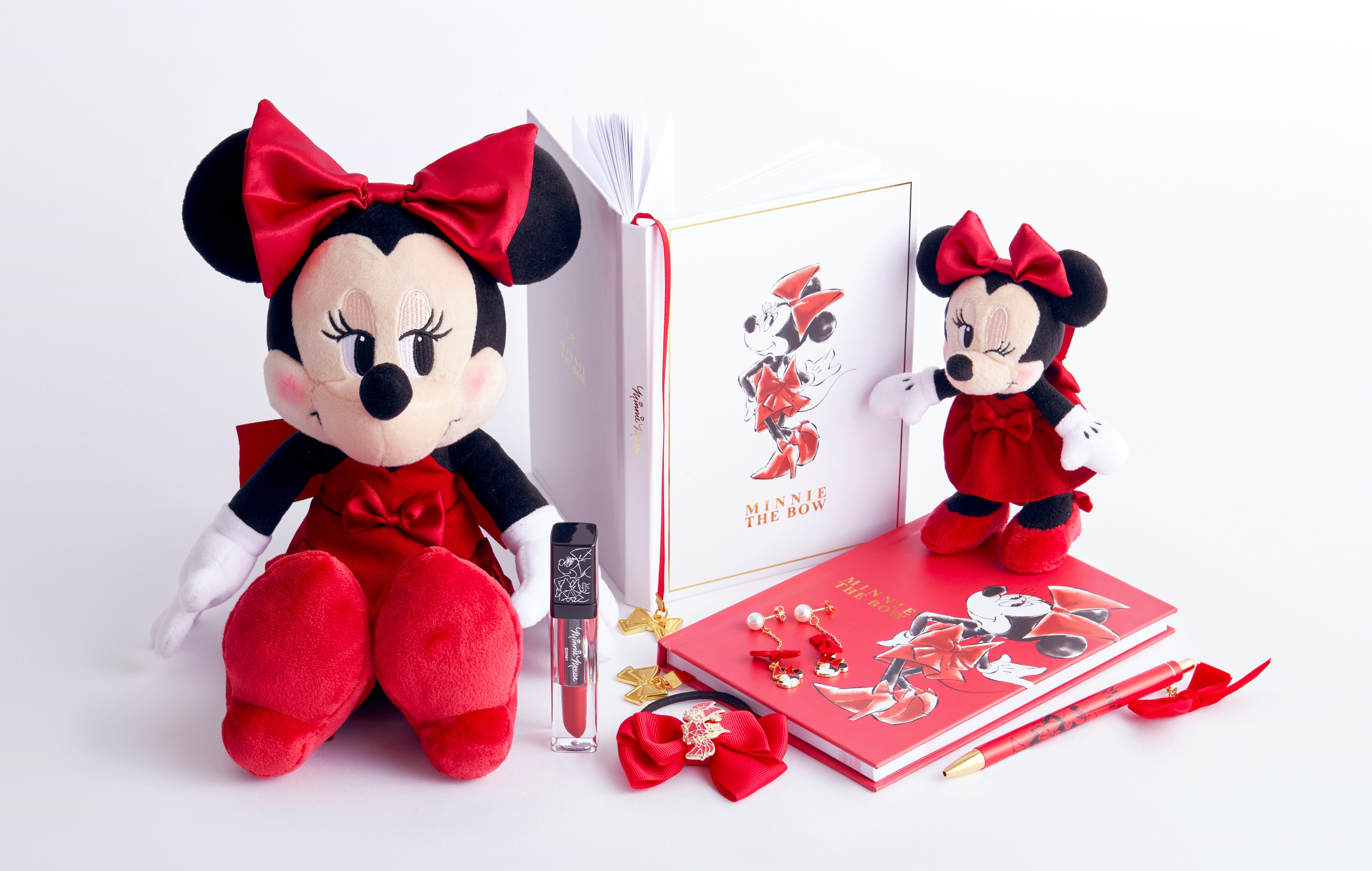 3月2日 ミニーマウスの日 をお祝いしよう 真っ赤なリボンが印象的なミニーマウス をモチーフにしたアイテムをディズニーストアから2月25日 火 より順次発売 ウォルト ディズニー ジャパン株式会社のプレスリリース