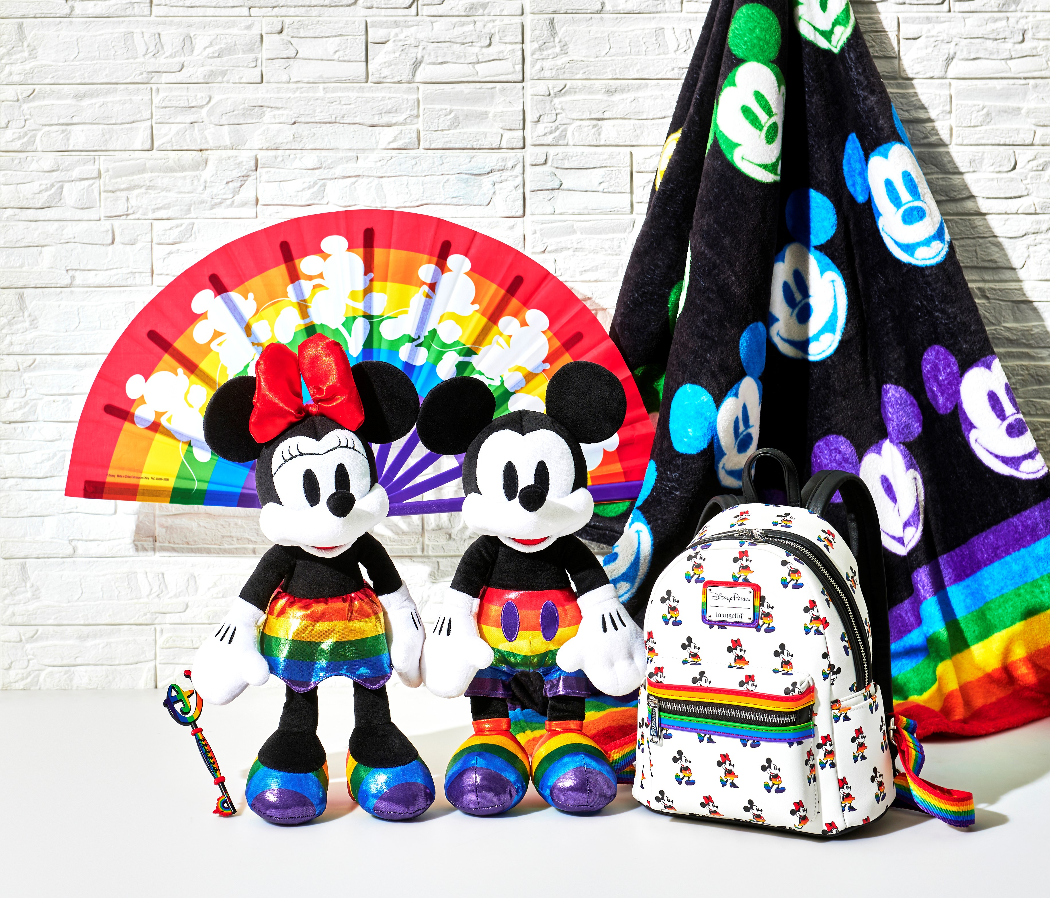 新コレクション The Walt Disney Company S Pride Collection 登場 ウォルト ディズニー ジャパン株式会社のプレスリリース