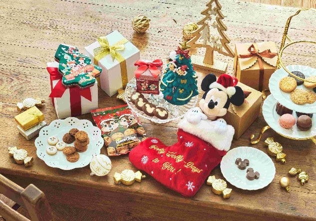 ディズニーキャラクターたちがクリスマスに大集合！ルーム ...