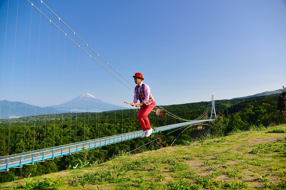 スカイウォークな写真を撮ってオリジナルカレンダーを狙え みんなのスカイウォーク インスタグラム写真投稿キャンペーン 開始 期間 16 07 水 10 02 日 株式会社フジコーのプレスリリース