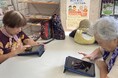 高齢者のリハビリ支援にボランティアで脳トレゲーム用スタンドを制作