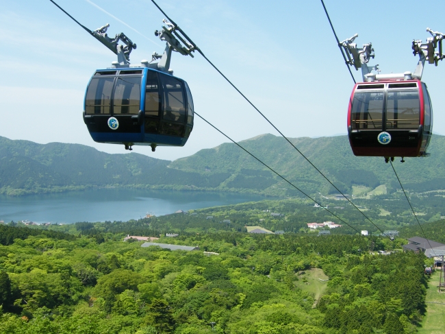 箱根ロープウェイで「早雲山～大涌谷～桃源台」間を空中散歩 ※5／22～6／23まで一部区間運休。代行バスが運行