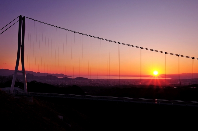 晩秋に愉しめる「夕暮れの絶景」