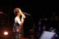 bird、東阪ライヴで観客と25周年を祝祭!「25年ありがとうございます。ずっとこれからも歌を唱っていけたらと思っています。新作も近々お届けできると思います。ぜひ楽しみにしていてください!」