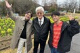陣内孝則×陣内智則の“W陣内”揃い踏み！ 「ネガティブなニュースほど間違えられる」一文字違いで誤解だらけの真相は？ 富田林の行楽スポットで春のおっさんぽ