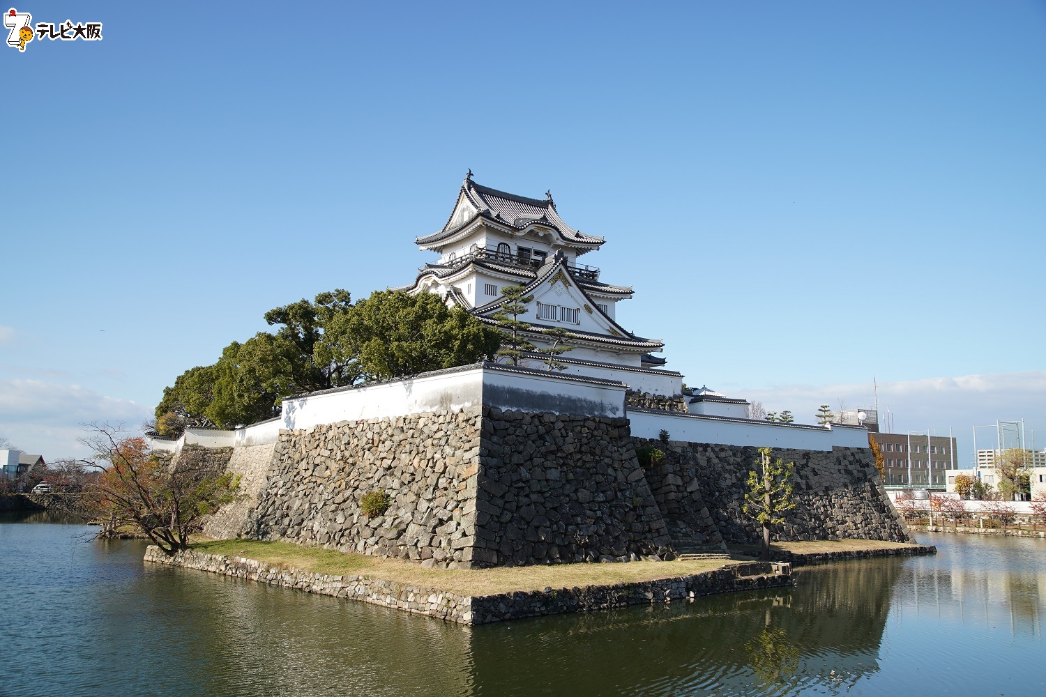 お堀