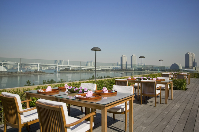 ホテル日航東京 海と空 多彩な景観をテラスで愉しむレストランフェア 咲顔のテラス あります 開催 ホテル日航東京のプレスリリース