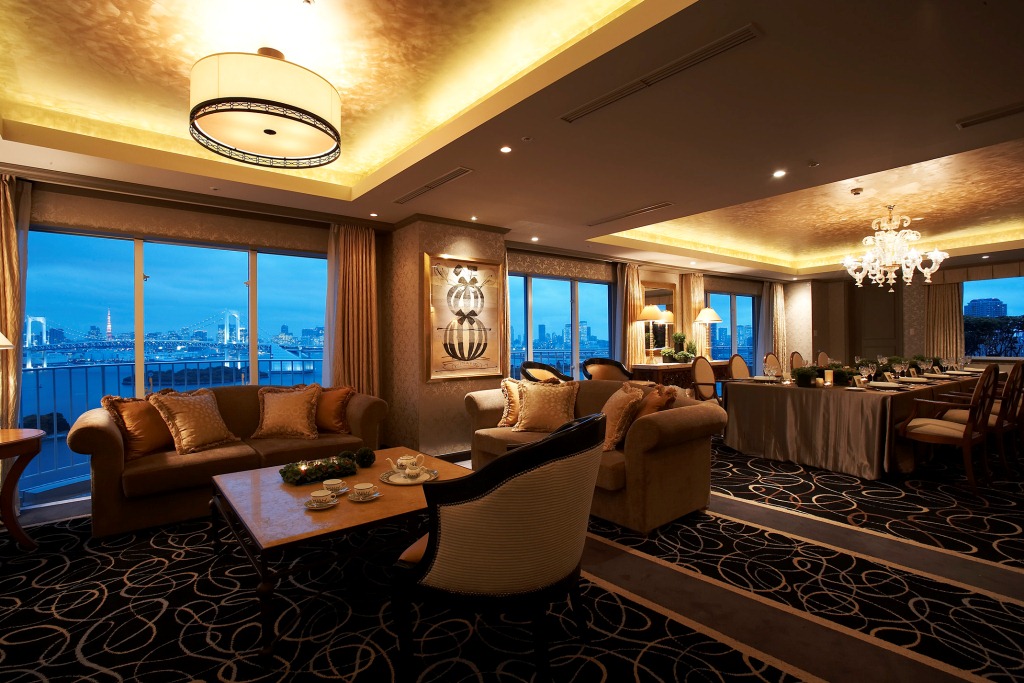 【ホテル日航東京】最上階のスイートルームが秘密のスカイラウンジに「Royal Garden Bar」期間限定オープン2013年12月2日（月