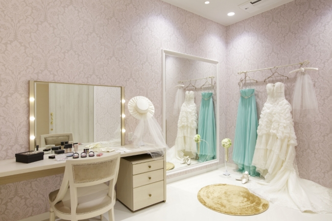 【ホテル日航東京】～ウエディングに特化した美粧室と特別な日のためだけにご用意した上質なブライズルーム～美粧室「D'colle THE