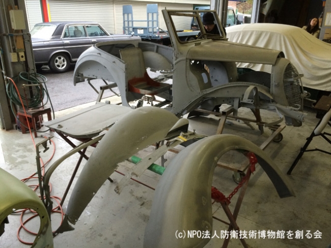 平成27年春、相模原市の永遠ボディにて修復中の車体。 提供 NPO法人防衛技術博物館を創る会