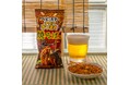 暑すぎる夏は家飲み!スパイシーな焼そば味とピーナッツの「ベビースターラーメンおつまみ」で至福の晩酌時間