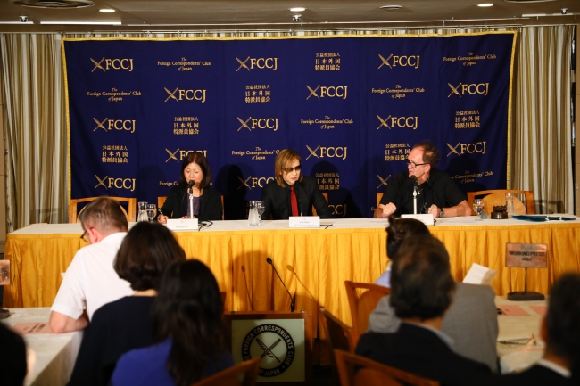 Yoshiki 日本外国特派員協会での記者会見に出席 外国人記者たちも唸った全編英語での白熱のディスカッション Yoshiki Pr事務局のプレスリリース