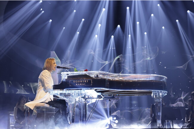 YOSHIKIの美声に感動の嵐 特別バージョンのX JAPAN「Angel」を披露 