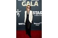 YOSHIKI 米国際映画祭でアイコン・アワード受賞 初監督作品 映画『YOSHIKI:UNDER THE SKY』は世界各国で続々公開