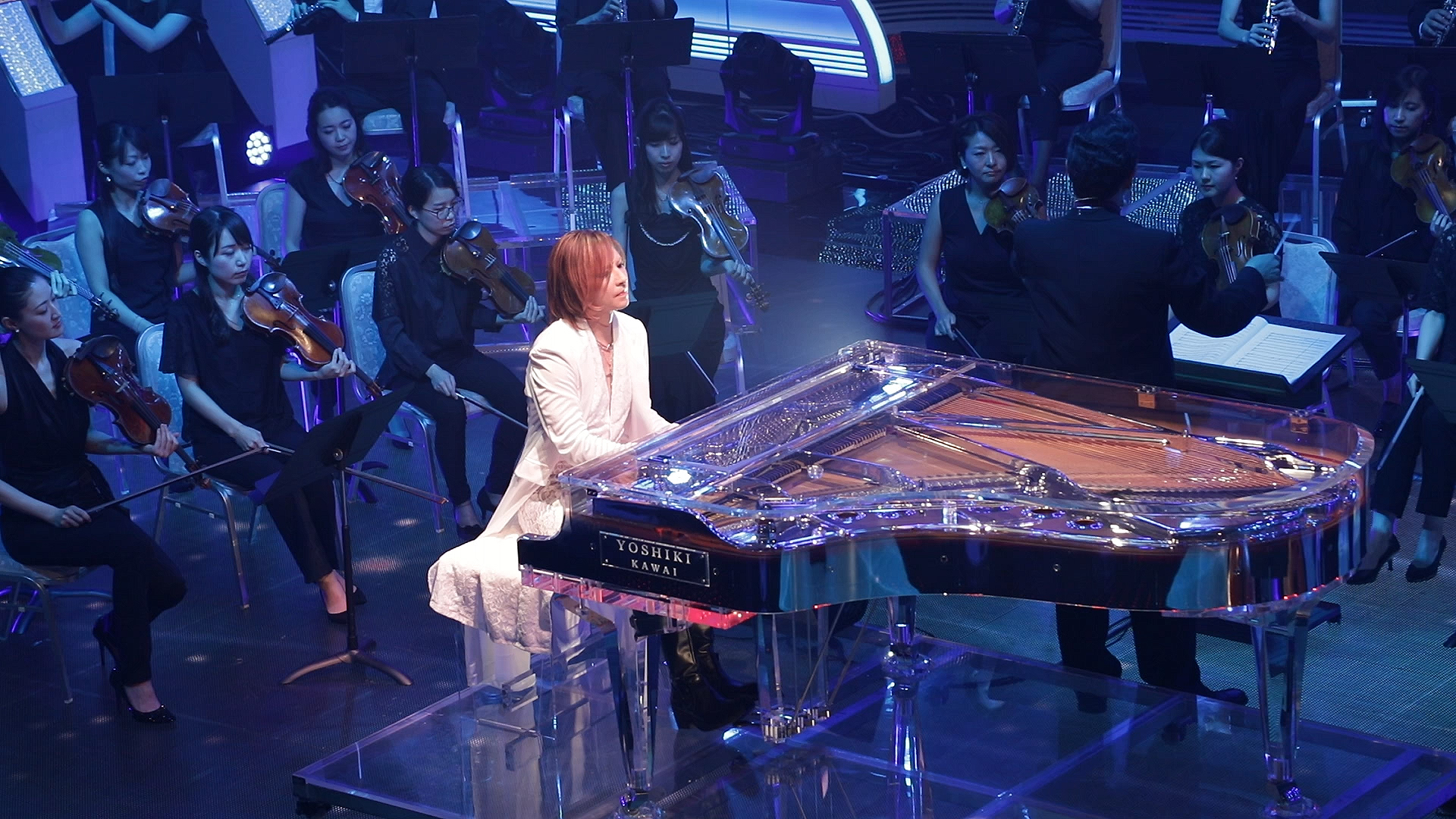 Yoshiki オーケストラをバックに 10時間超 ウルトラfes17 のラストを飾る 術後初となる音楽番組出演で 復活 への第1歩 Yoshiki Pr事務局のプレスリリース