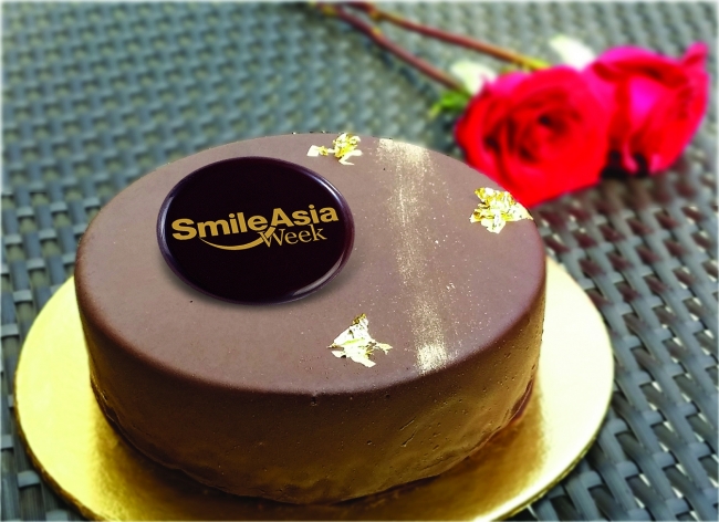 チョコレートスマイルケーキ 3000円／税込み