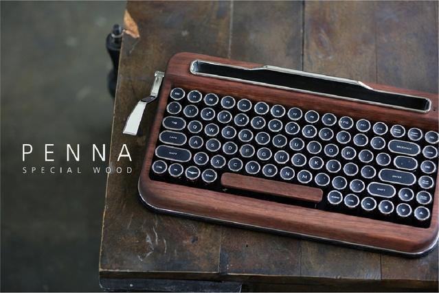 レトロ感溢れる、タイプライター風ワイヤレスキーボード 「PENNA」第2