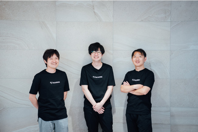 左から、矢嶋 裕介（VPoE）、 工藤 真（CTO）、 蓮田 健一（CEO）
