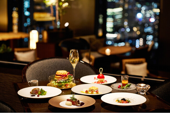 “MAGICAL”な演出を取り入れた クリスマスディナー「ビバーチェ」 “MAGICAL”な演出を取り入れた クリスマスディナー「ビバーチェ」