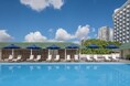 2つのアウトドアプールを1度に楽しむ夏の「プールホッピング」 深い緑や広がる空に包まれ、都心でリゾート気分を満喫【高輪エリアのプリンスホテル】