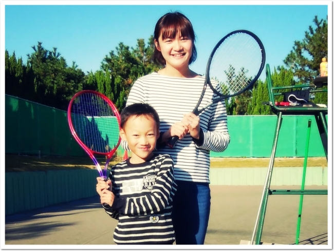 親子のたのしい思い出作り。ITCテニススクールの「なかよし親子テニス無料体験会」。