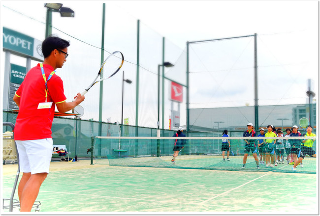 真砂コーチの 春からスタート ソフトテニス Itcいぶきの森インドアテニスクラブで無料体験会を開催 2 28 日 Itcテニススクールのプレスリリース