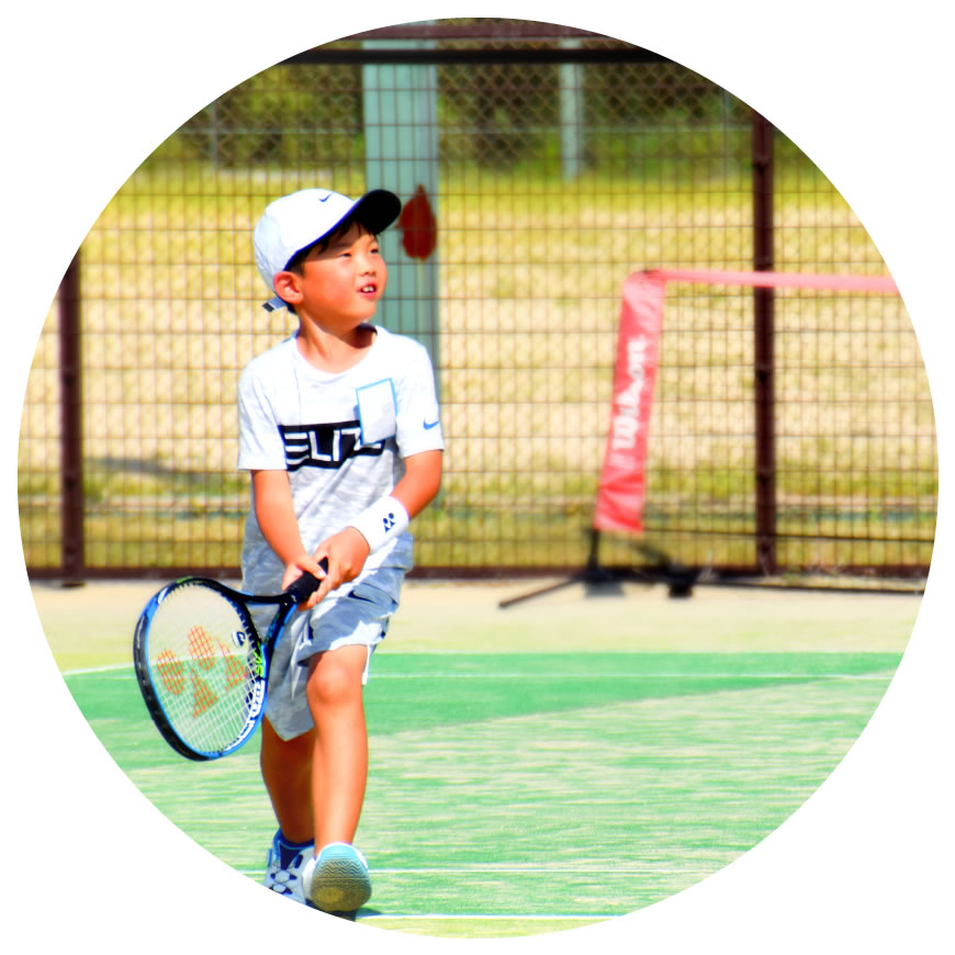お子様が大きく成長を見せる夏休み 元気に運動できる計画はありますか こども短期テニス教室 の募集を今年も開始 Itcテニススクールのプレスリリース