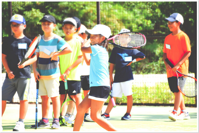 「出来た！楽しい！」から始めよう。ITCジュニアクラブ『夏休み こども短期テニス教室』
