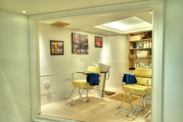 東京に初上陸から２年 シャンパーニュが飲める 大都会のライフスタイルコンセプト ブロードライ バー も定着し 麻布十番に新店舗オープン 株式会社jet Setのプレスリリース