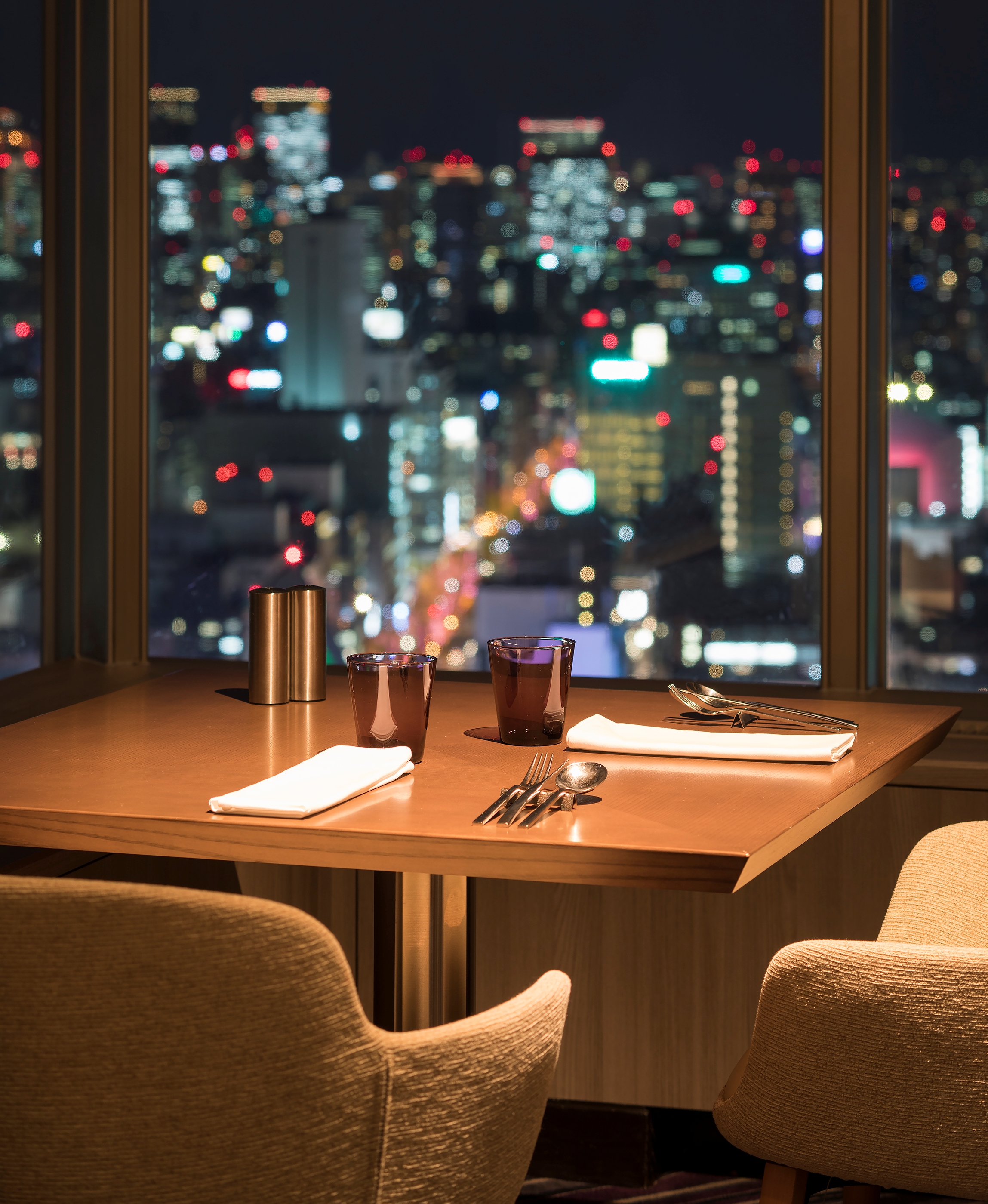 スイスホテル南海大阪 特別な夜は ホテルのスペシャルビュッフェと極上夜景を堪能 スイスホテル大阪南海株式会社のプレスリリース