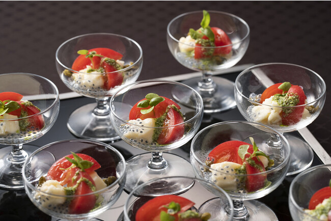 泉南フルーツトマトとモッツアレラチーズのカプレーゼ 泉南フルーツトマトとモッツアレラチーズのカプレーゼ