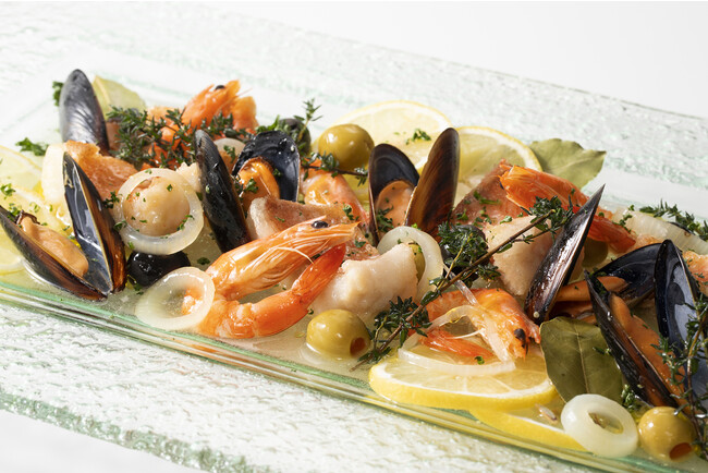 魚介の地中海風マリネ (白身魚、ムール貝、エビ)
