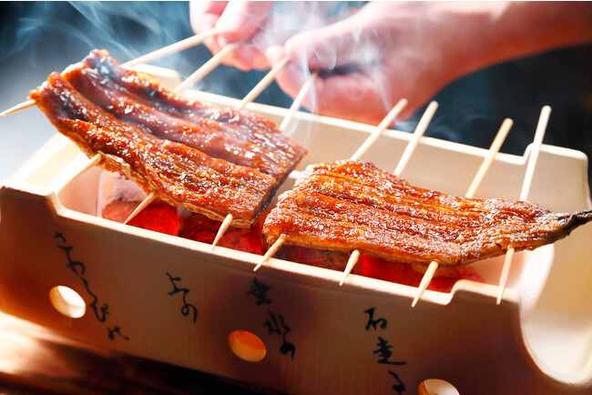「国産鰻重弁当」調理の様子