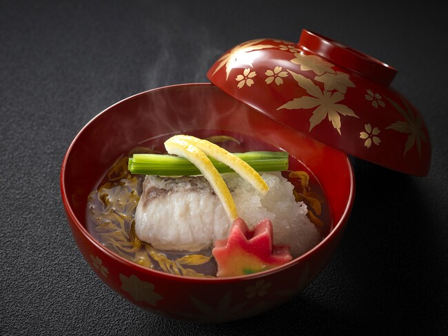 煮物椀「菊花仕立て 鯛かぶら蒸し」