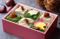 【ホテル日航プリンセス京都】敬老の日ギフトやおうちスイーツにもおすすめの『和栗と抹茶のモンブラン・キューブ』を9月1日より販売