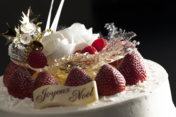 ホテル日航大阪 限定30台 飴のティアラを冠した プレミアムショートケーキ も 12クリスマスケーキ ご予約受付開始 ニッコー ホテルズ インターナショナルのプレスリリース
