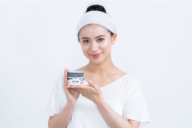 温感クレンジングバーム「remelt KURO Hot Cleansing Balm(リメルト