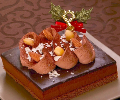 ガトーショコラの最高峰 ケンズカフェ東京 が監修する２０１６年 クリスマスショコラケーキ の予約受付が全国のファミリーマート サークルｋ サンクスにて開始 株式会社ドメーヌのプレスリリース