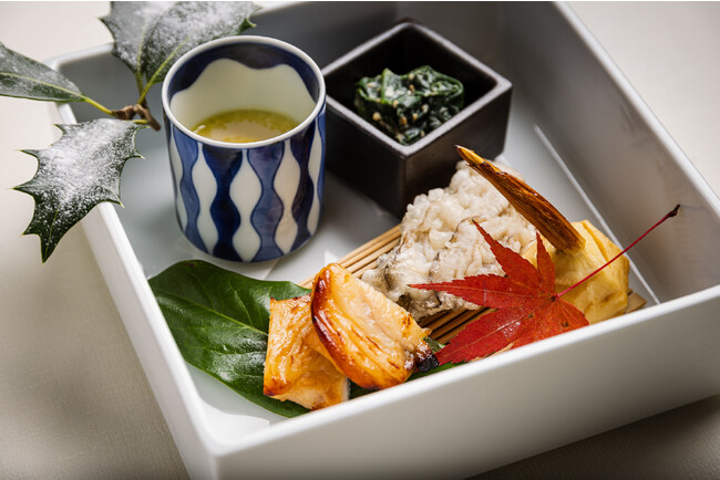 [八寸] 牡蠣白扇揚げ 松笠くわい 松露（トリュフ）茶碗蒸し あんこう味噌？漬け焼き ちぢみほうれん草味噌？胡麻和え