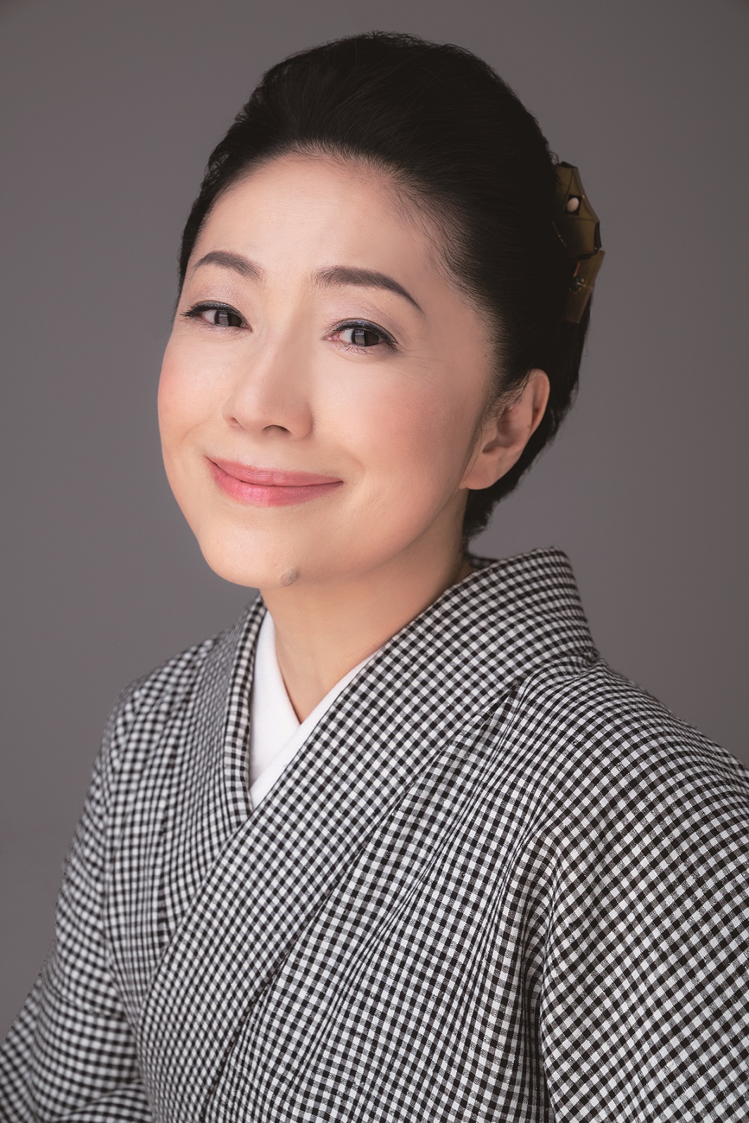 大晦日の衝撃ふたたび 石川さゆりの民謡アルバム収録曲 ソーラン節 でギタリスト布袋寅泰 と奇蹟のセッション実現 株式会社テイチクエンタテインメントのプレスリリース