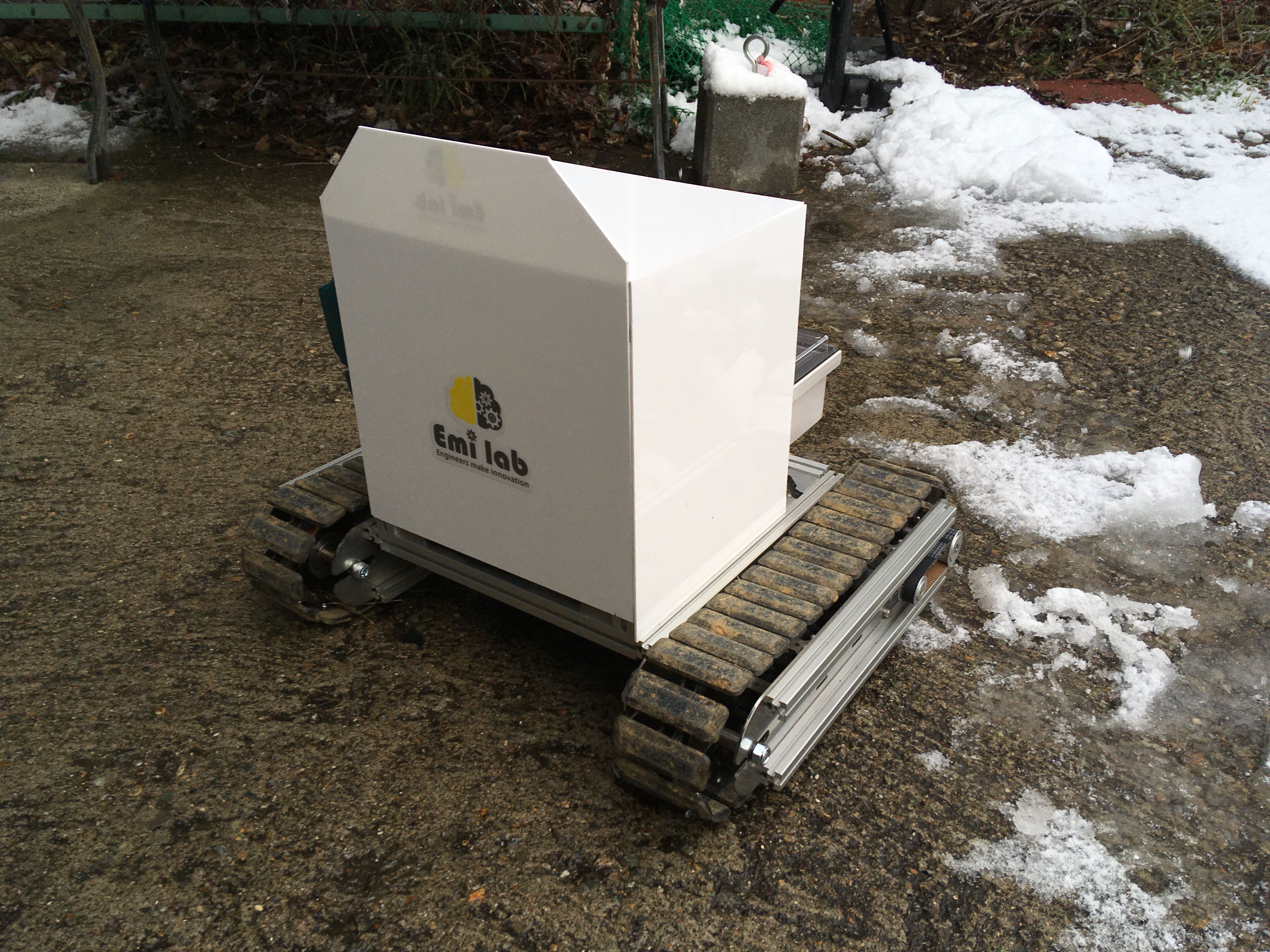 農地や雪上といった悪路環境で活躍するモビリティの開発・製造を行うCuboRexが　　自然環境の調査・分析のプロフェッショナルであるイーエムアイ・ラボと業務提携